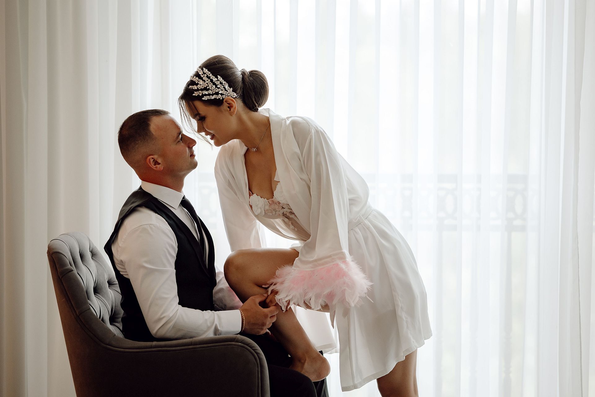 osoby mający ochotę na zbliżenie intymne 