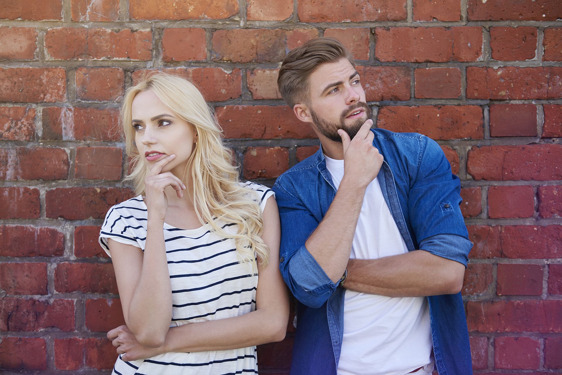 Para rozważająca wejść w otwarty związek