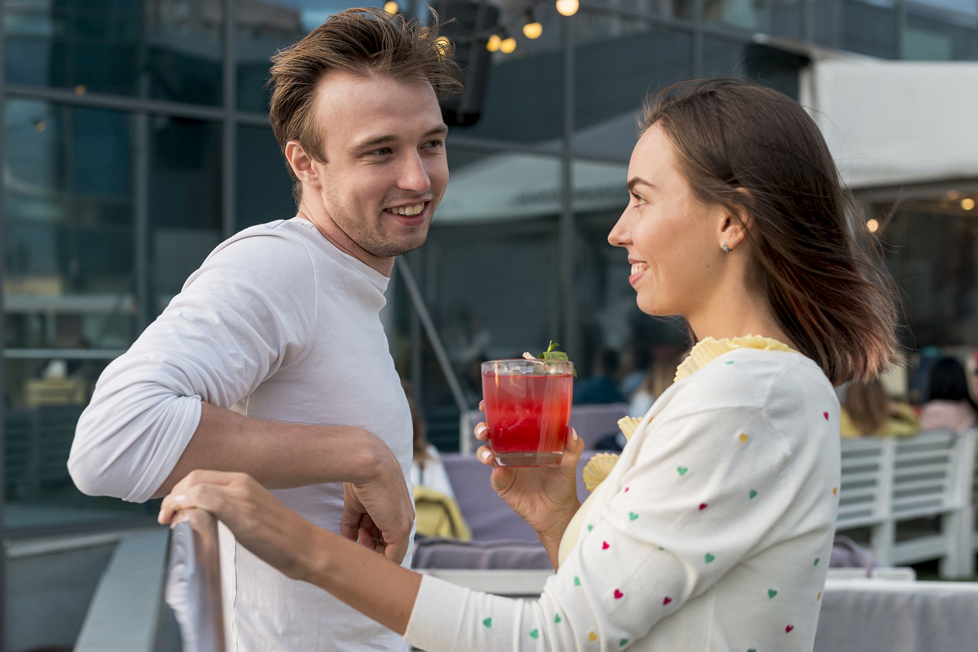 Promiskuityzm  uprawiający przez kobietę