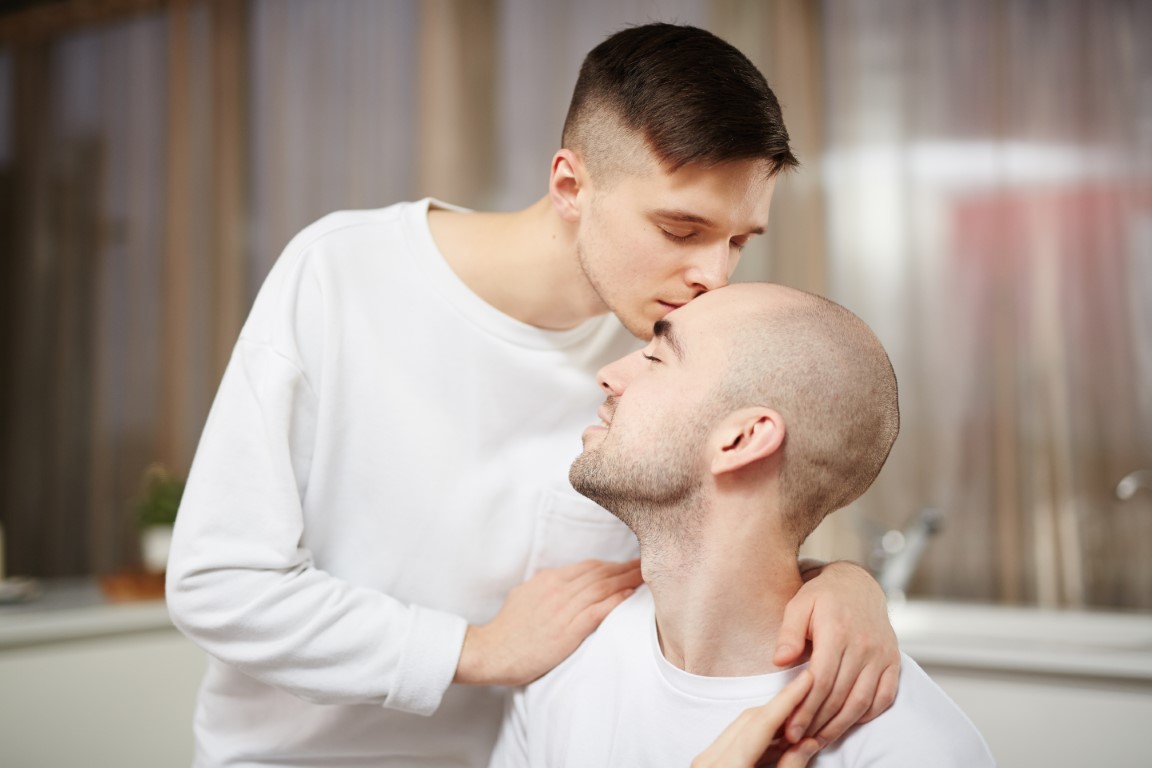 Pobudzają zmysły i wpływają pozytywnie na zdrowie: gadżety erotyczne dla gejów - upiększcie swoje życie seksualne