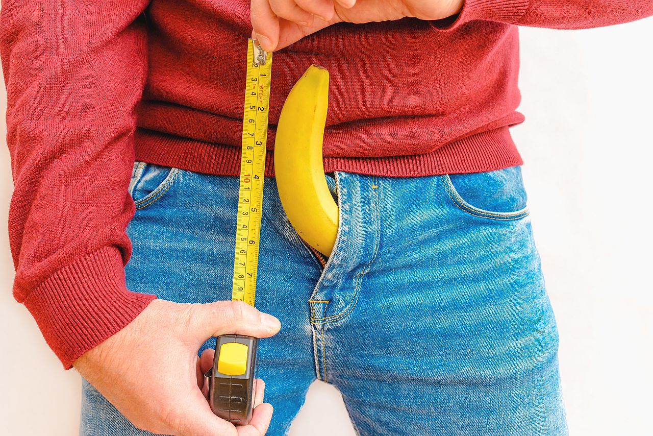 Do kiedy rośnie penis oraz w jakich przypadkach rozmiar powinien niepokoić?