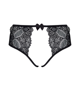 Koronkowe majteczki z dziurkami