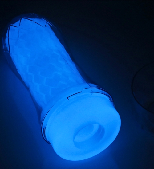 Świecący żebrowany masturbator