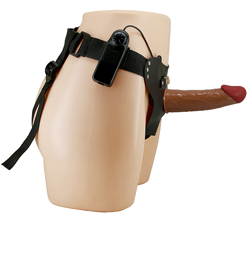 Wibrujący strap-on na paskach