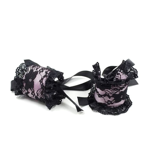 Koronkowy zestaw erotyczny