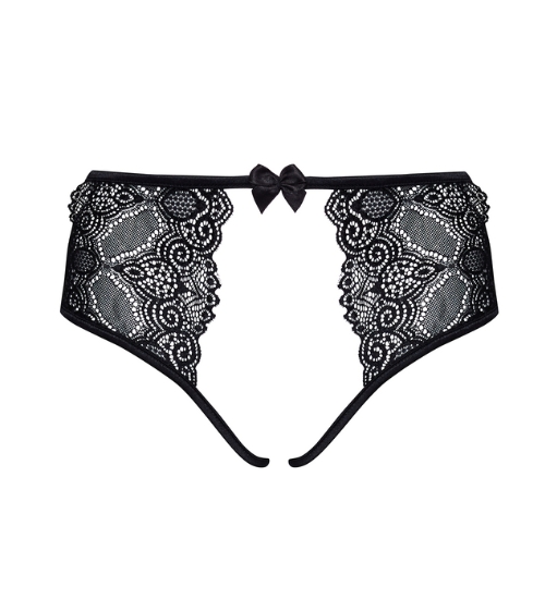 Koronkowe majteczki z dziurkami