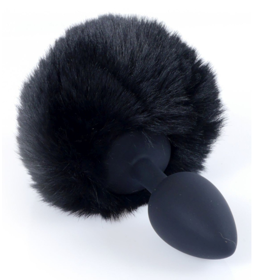 Korek z czarnym puszkiem