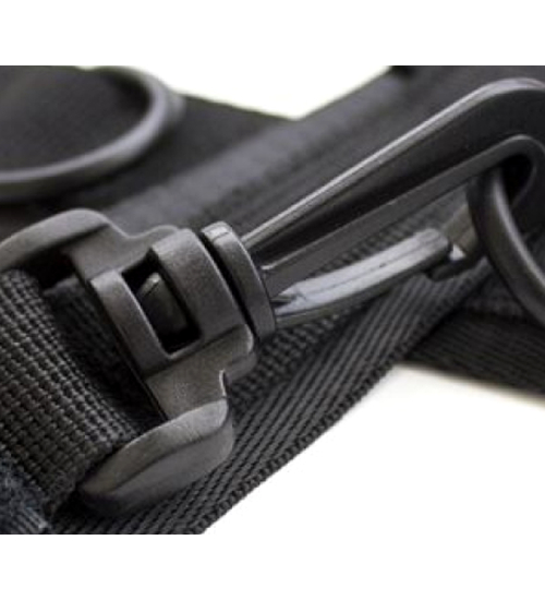 Obroża z kajdankami