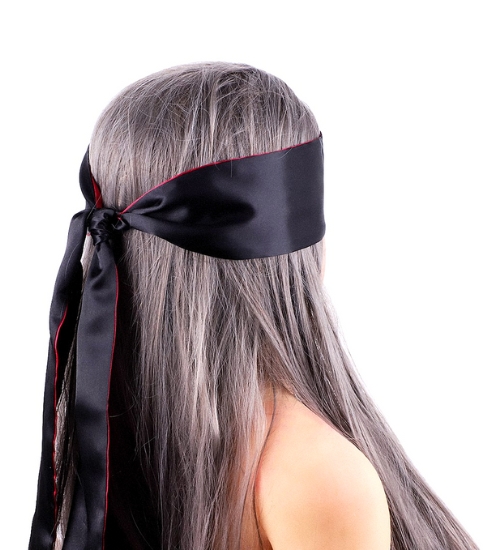 Satynowa opaska na oczy lub do krępowania