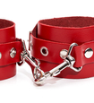 Czerwone skórzane kajdanki